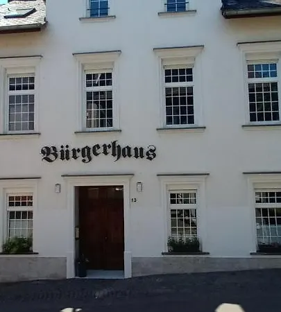 Buergerhaus * ツェルティンゲン・ラハティグ